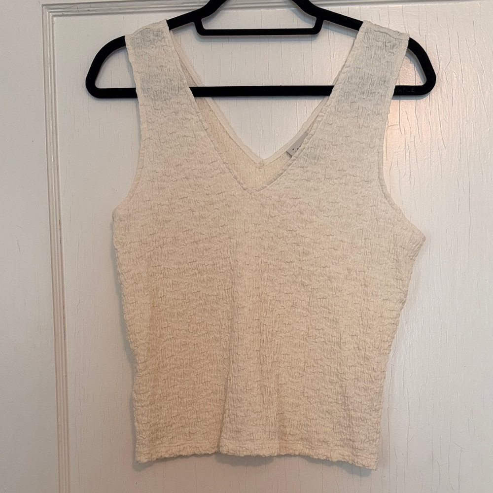 Textured V-Neck Tank Top - Cream